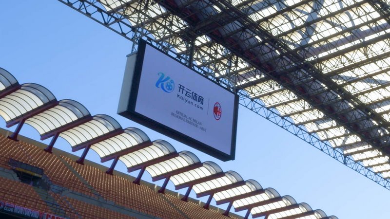 防守两端展